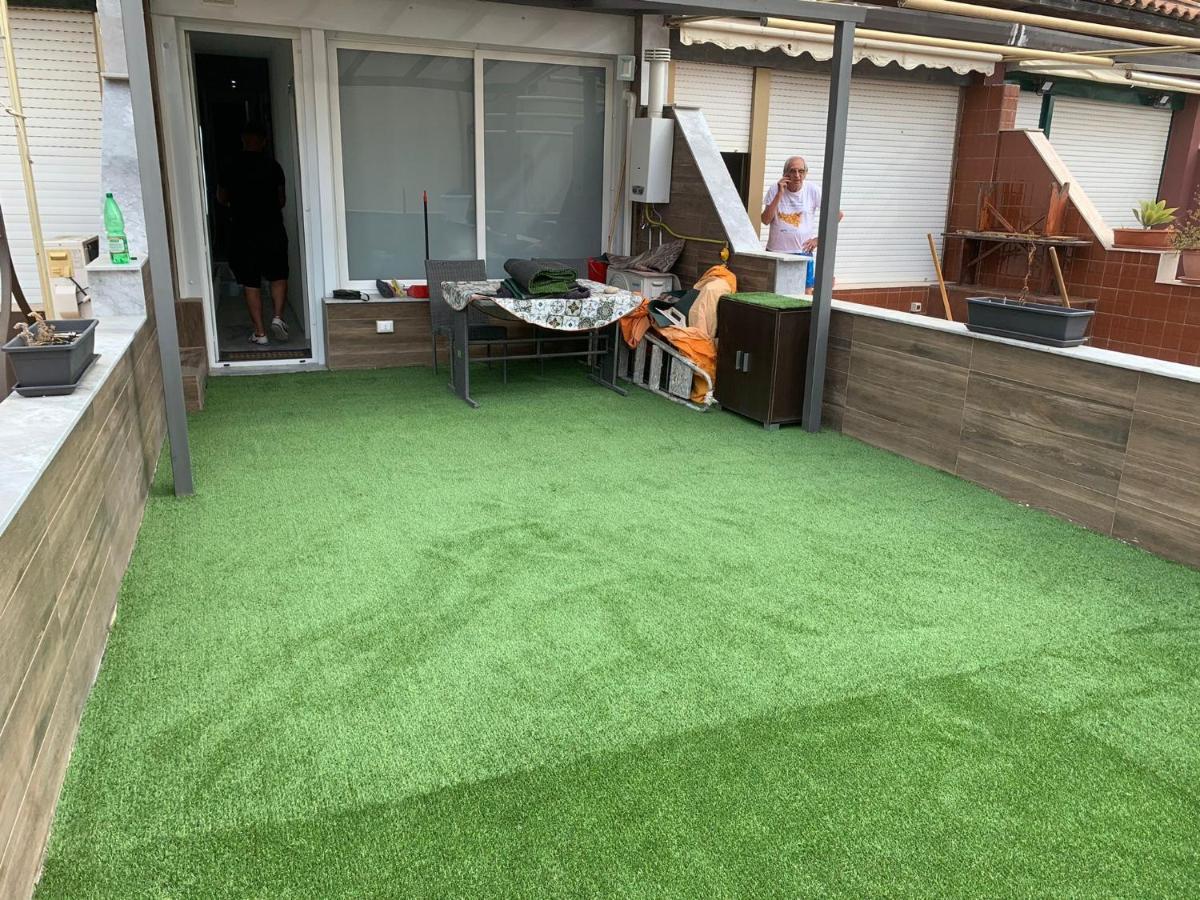 Le Rocce Nere Aparthotel Giardini Naxos Luaran gambar